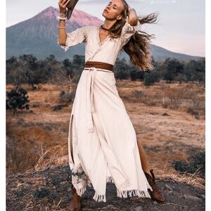 Boho Wrap Dress / Off White